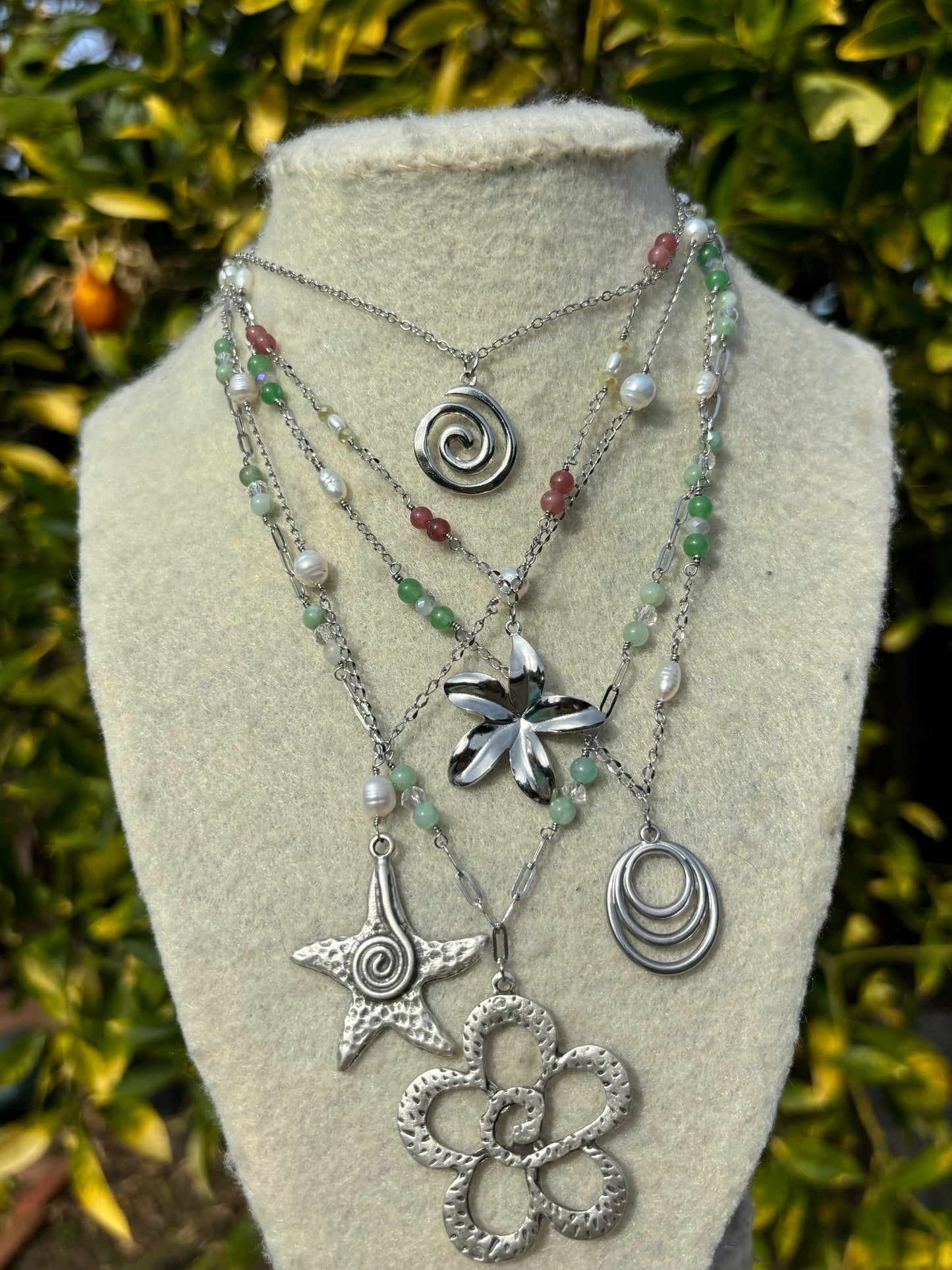 Chunky Green Flower Wire Chain Silver Necklace