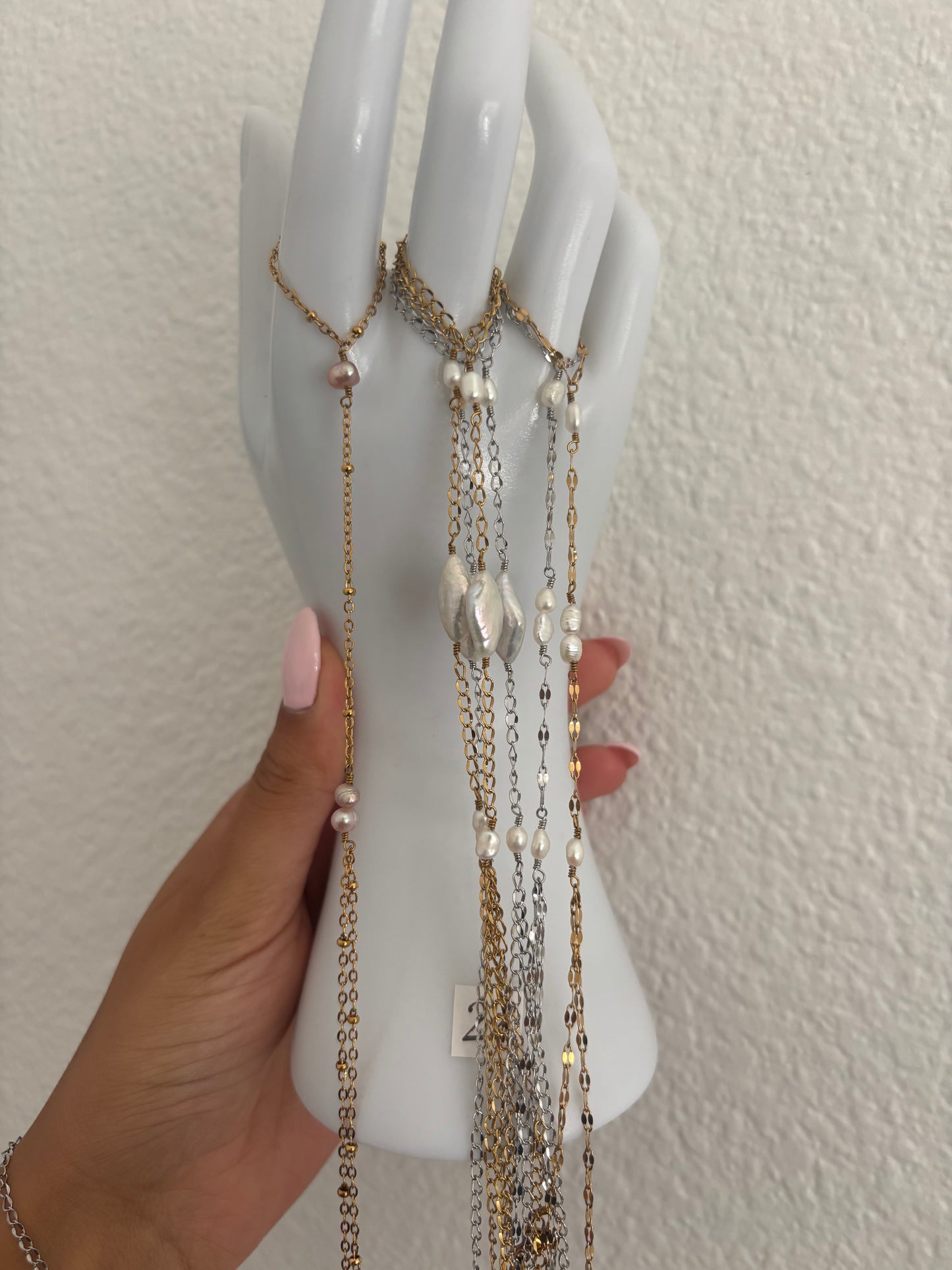 Double Pearl Handchain