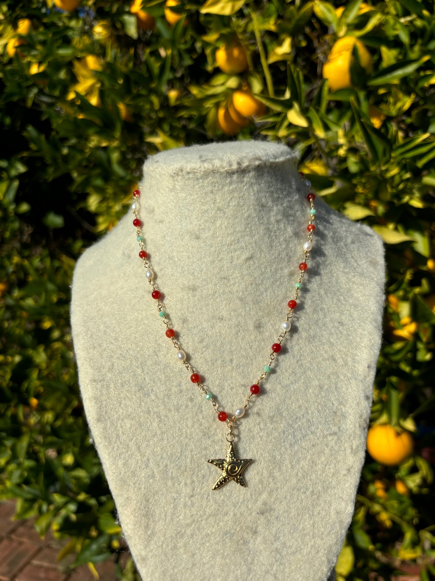 Spiral Starfish Bead Wire Necklaces