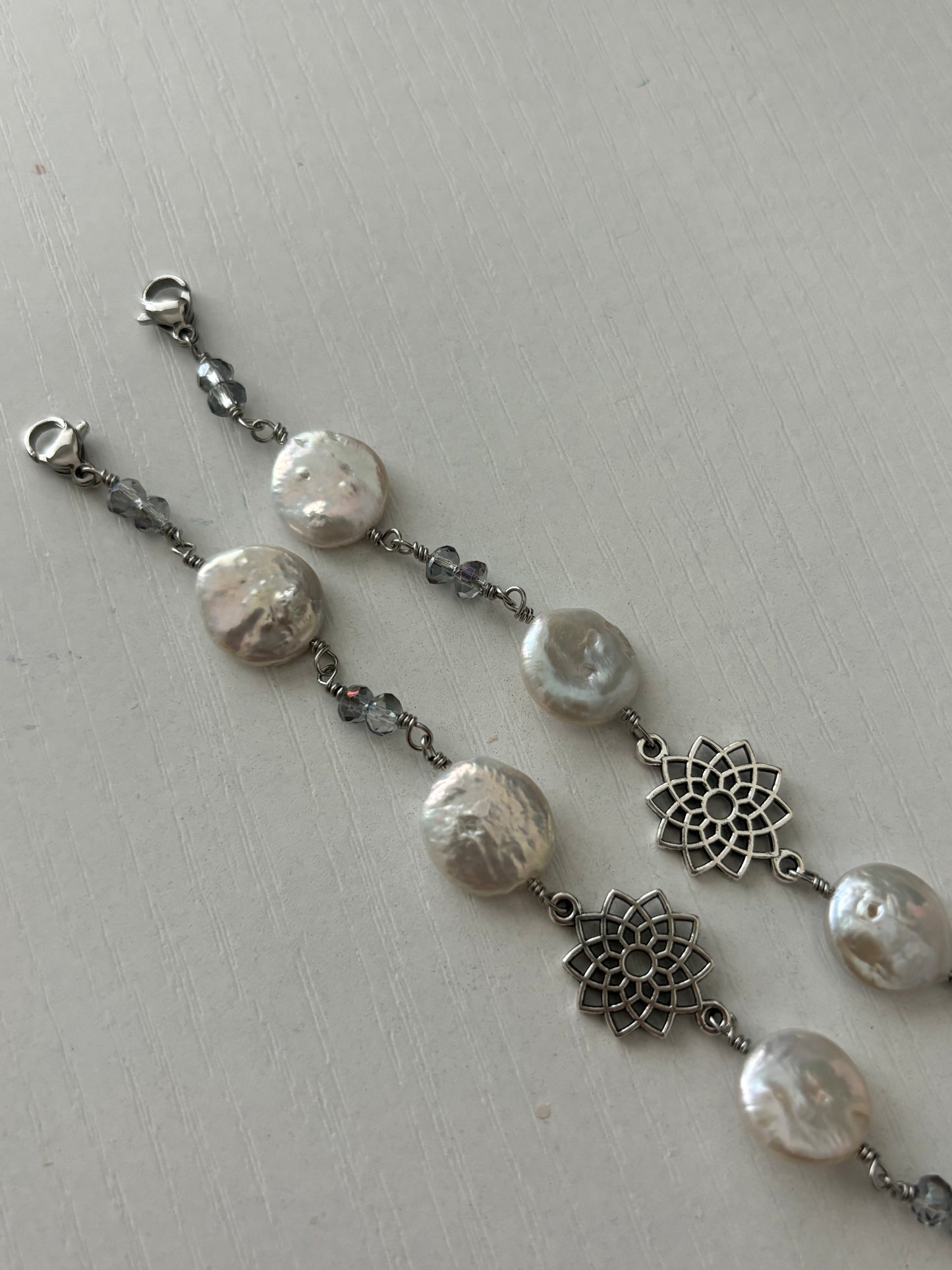 Flower Pearl Wire Silver Bracelet