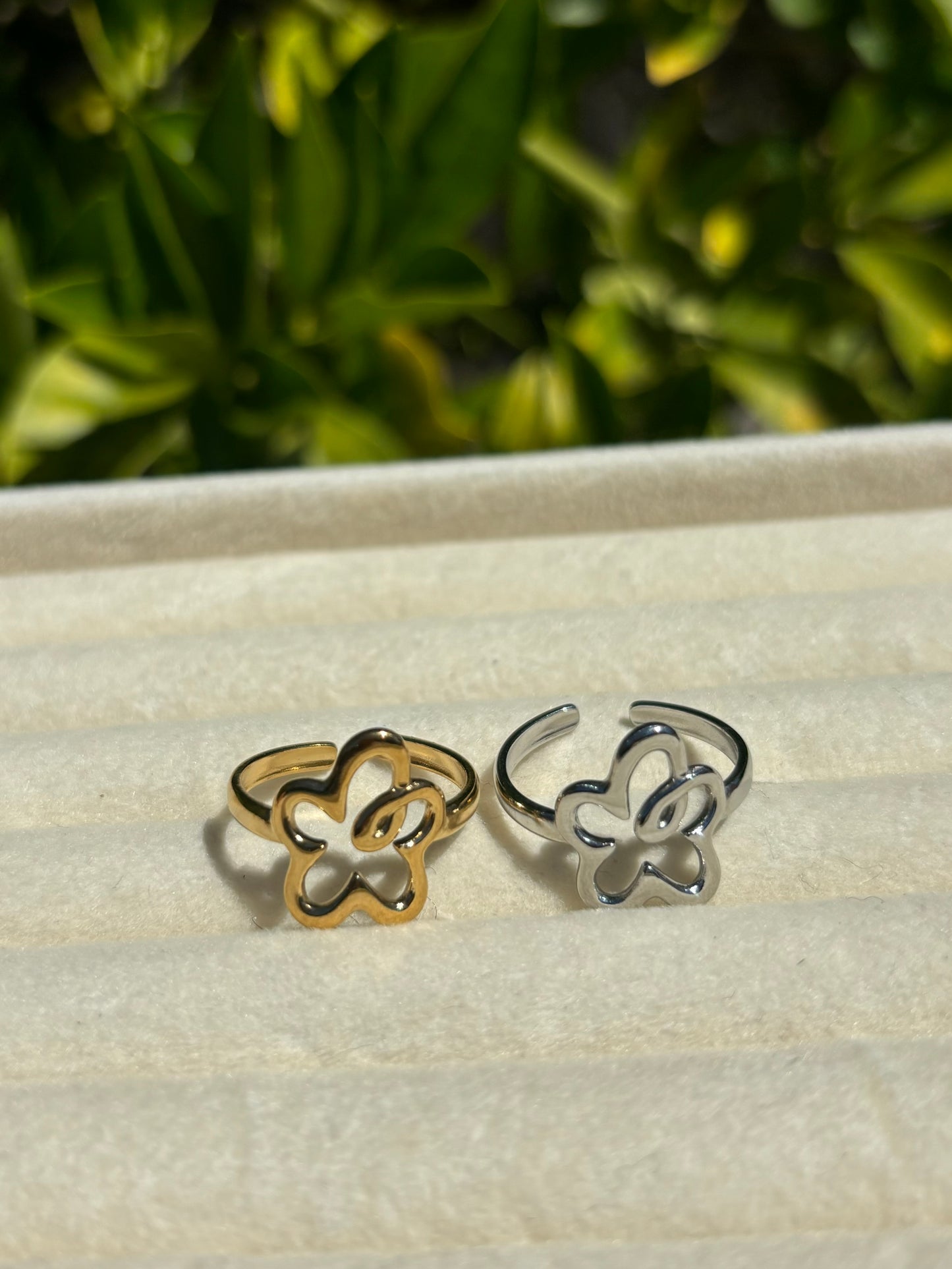 Funky Flower Adjustable Rings