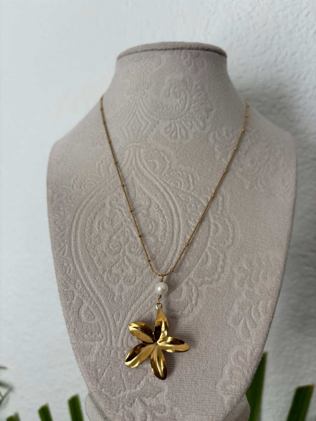 Flower Pearl Drop Gold Necklace