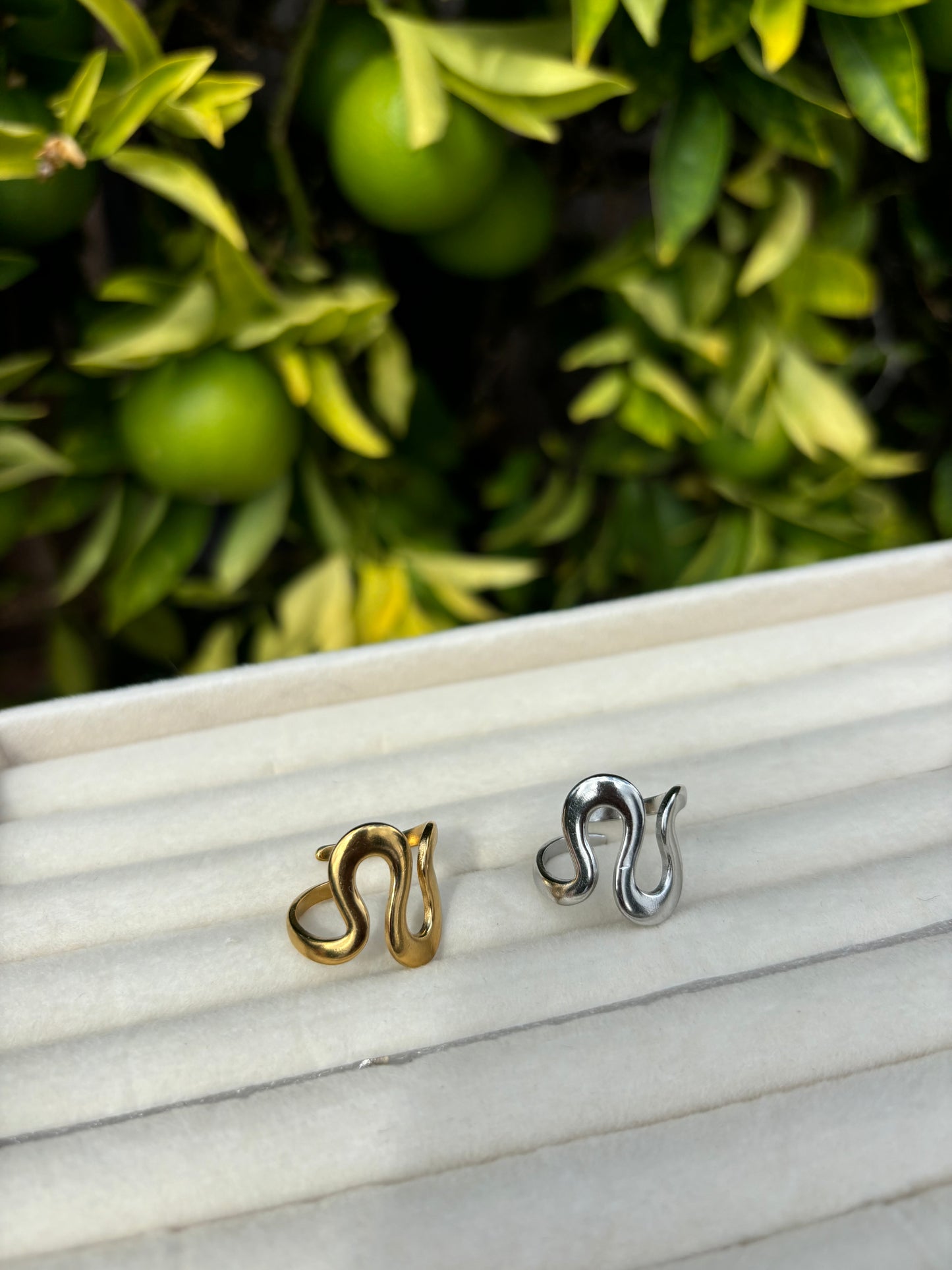 Swirly Adjustable Rings