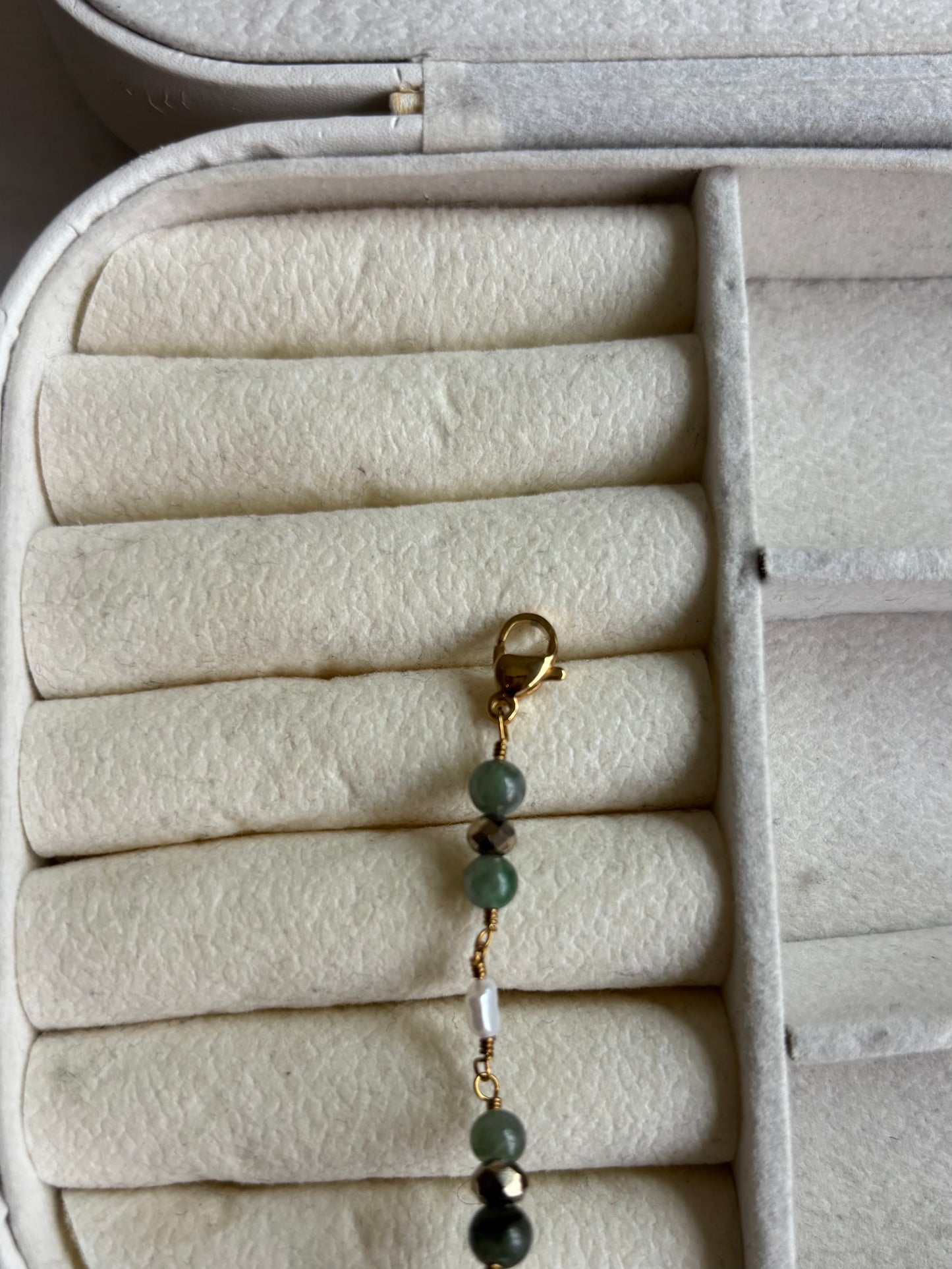 Oval Greens & Pearls Gold Wire Bracelet