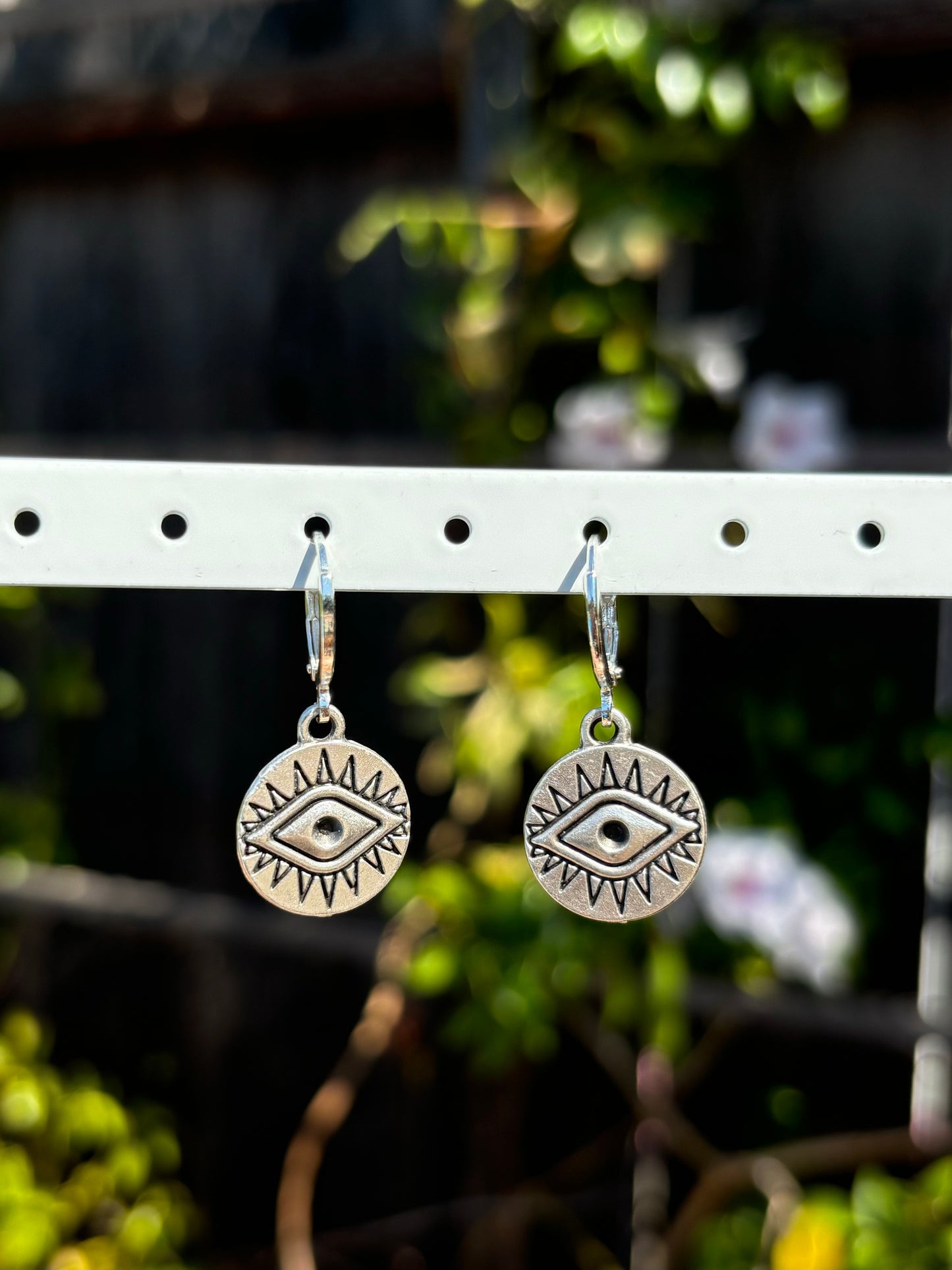 Round Eye Silver Huggie Earrings