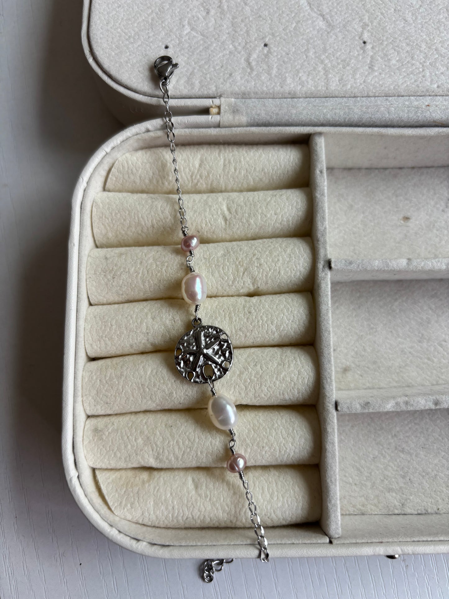 SandDollar Pink Pearl Wire Bracelets