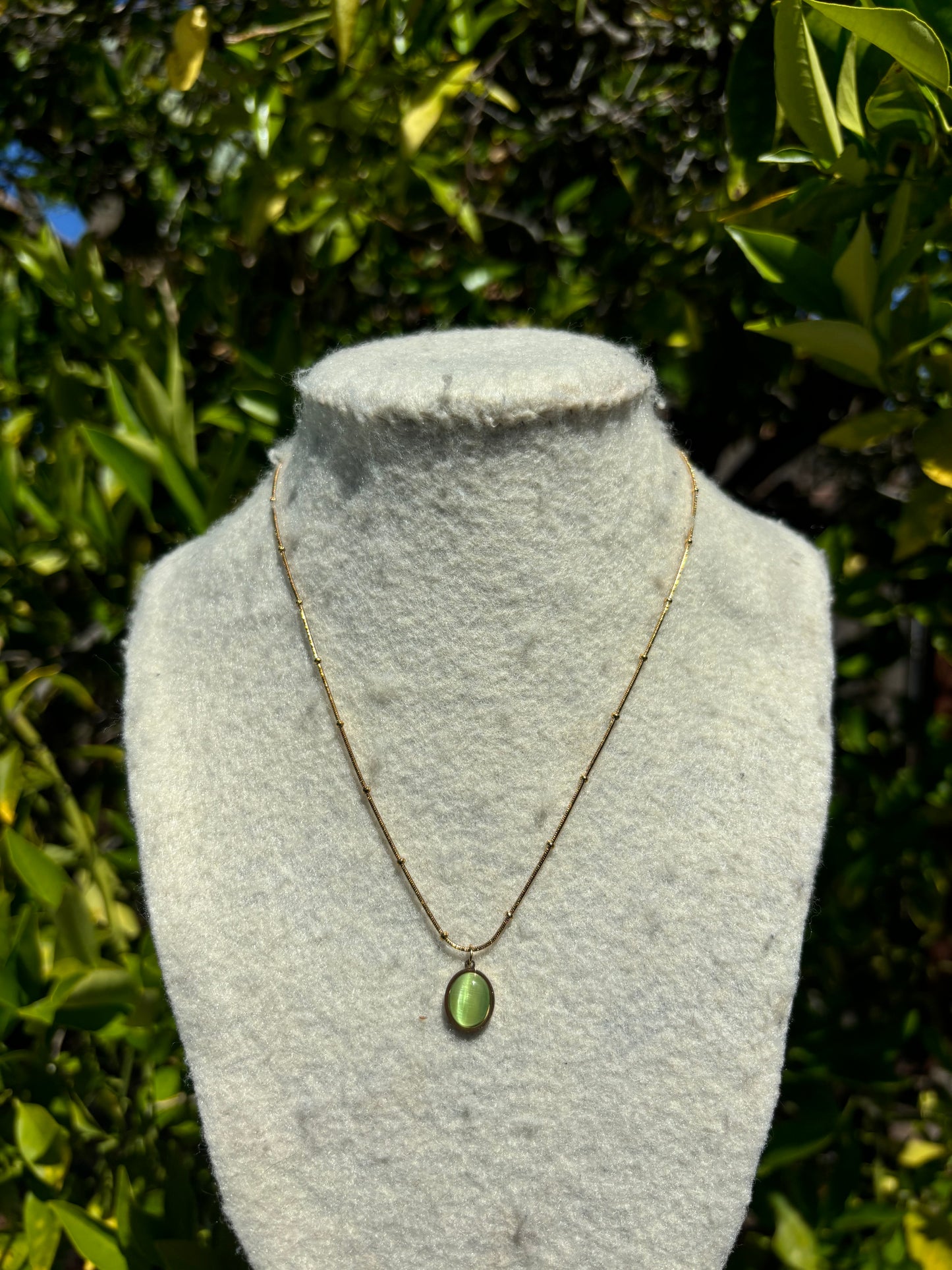 Green Gemstone Gold Chain Necklace