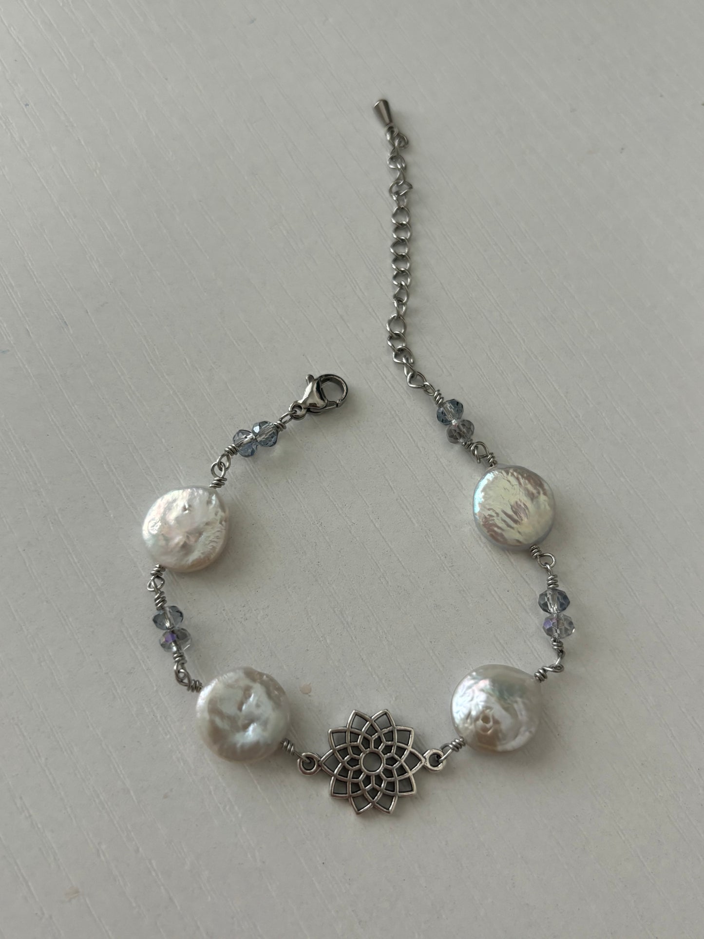 Flower Pearl Wire Silver Bracelet