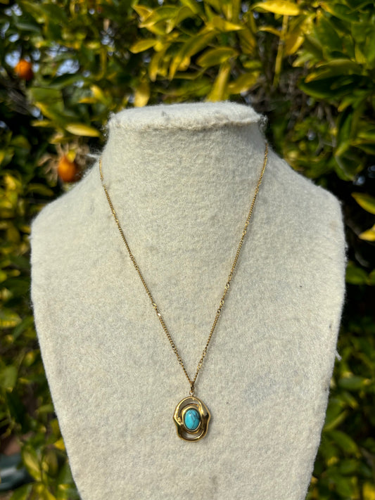 Turquoise Stone Gold Chain Necklace