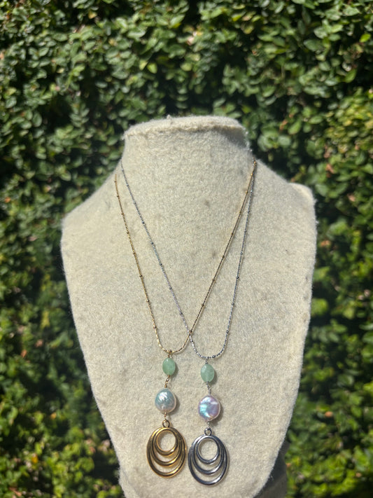 Ellipse Drop Pearl Necklaces
