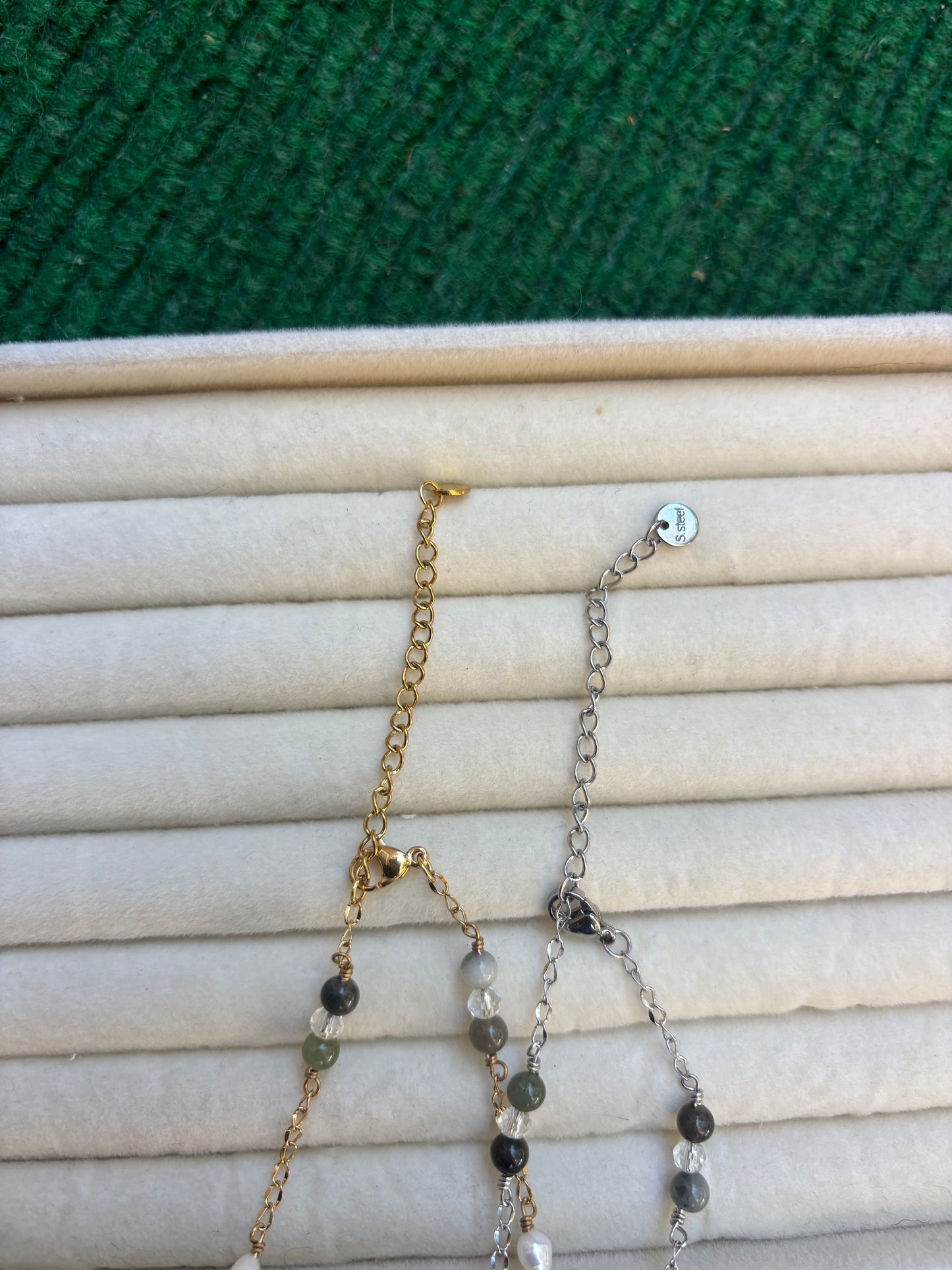 Square Spiral Green Pearl Wire Chain Necklaces