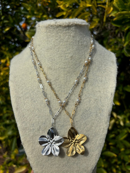 Flower Pearl Wire Chain Necklaces