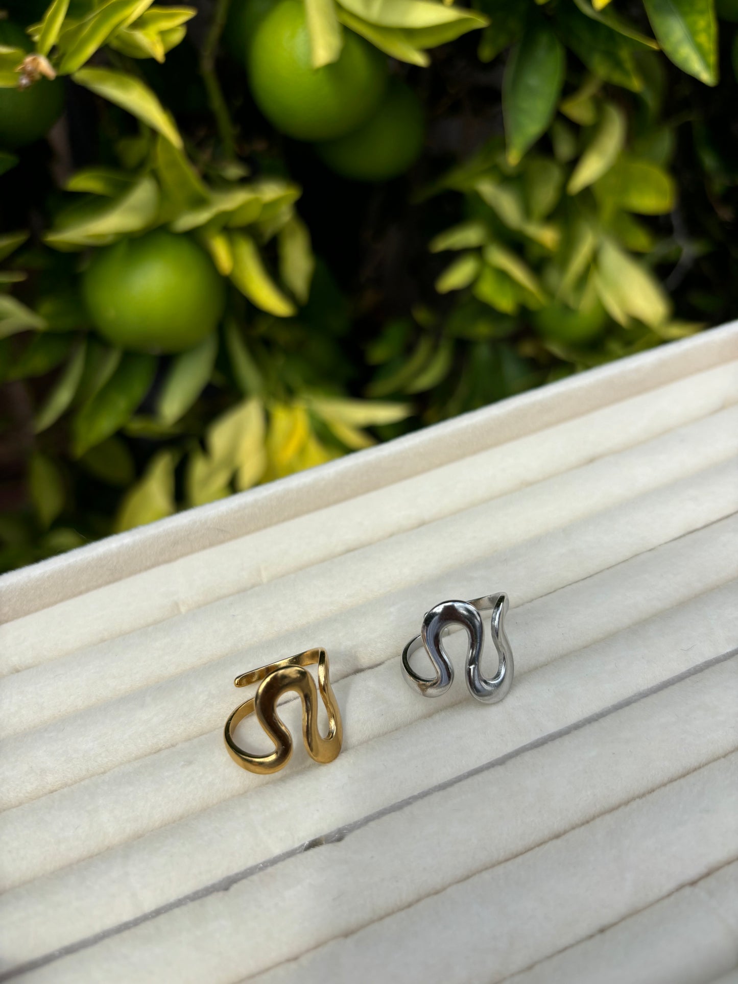 Swirly Adjustable Rings