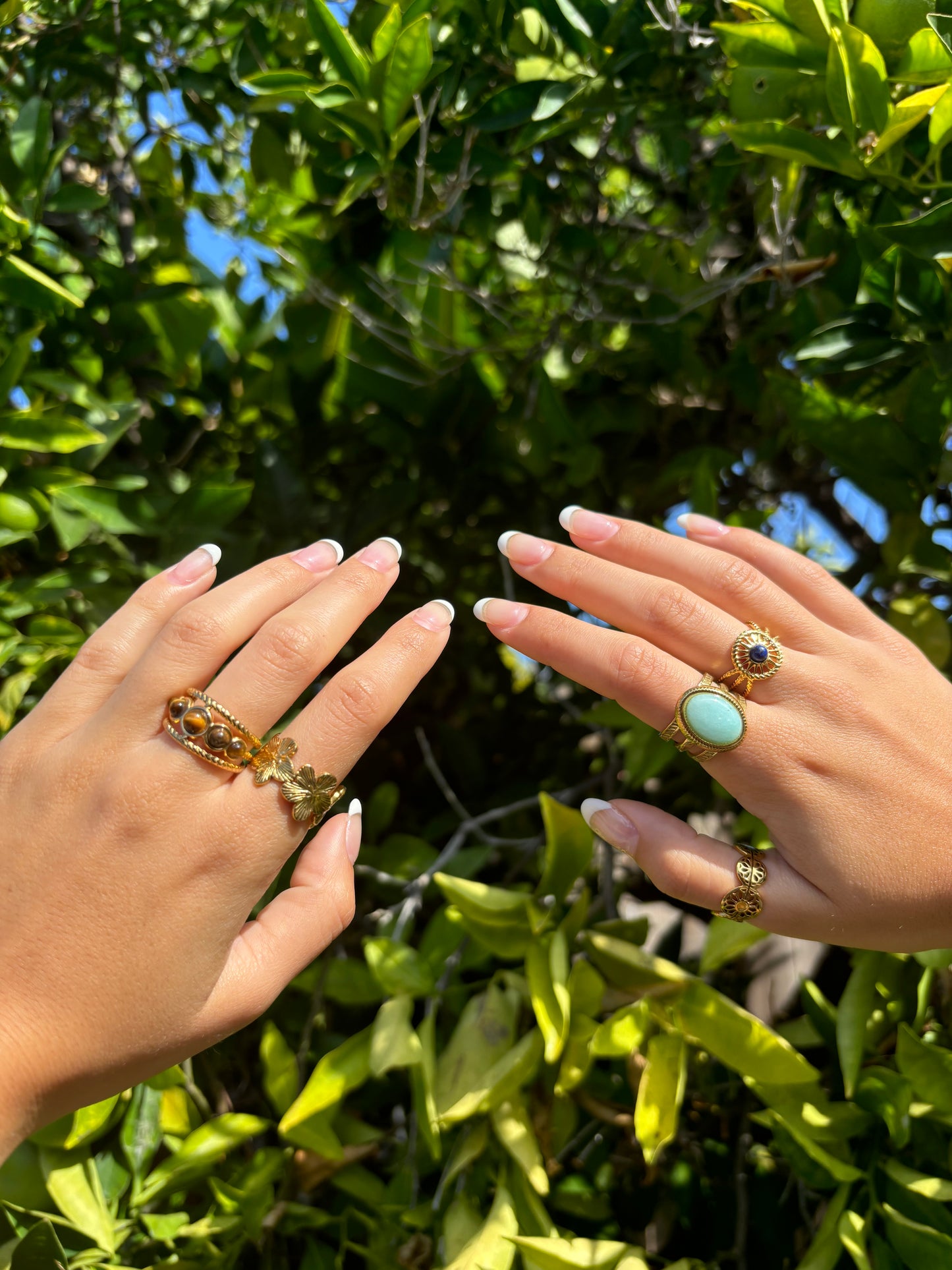 Burst Patterned Gold Ring