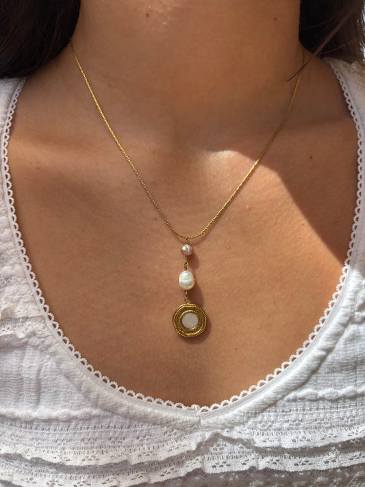 White Frame Pink Pearl Drop Gold Necklace