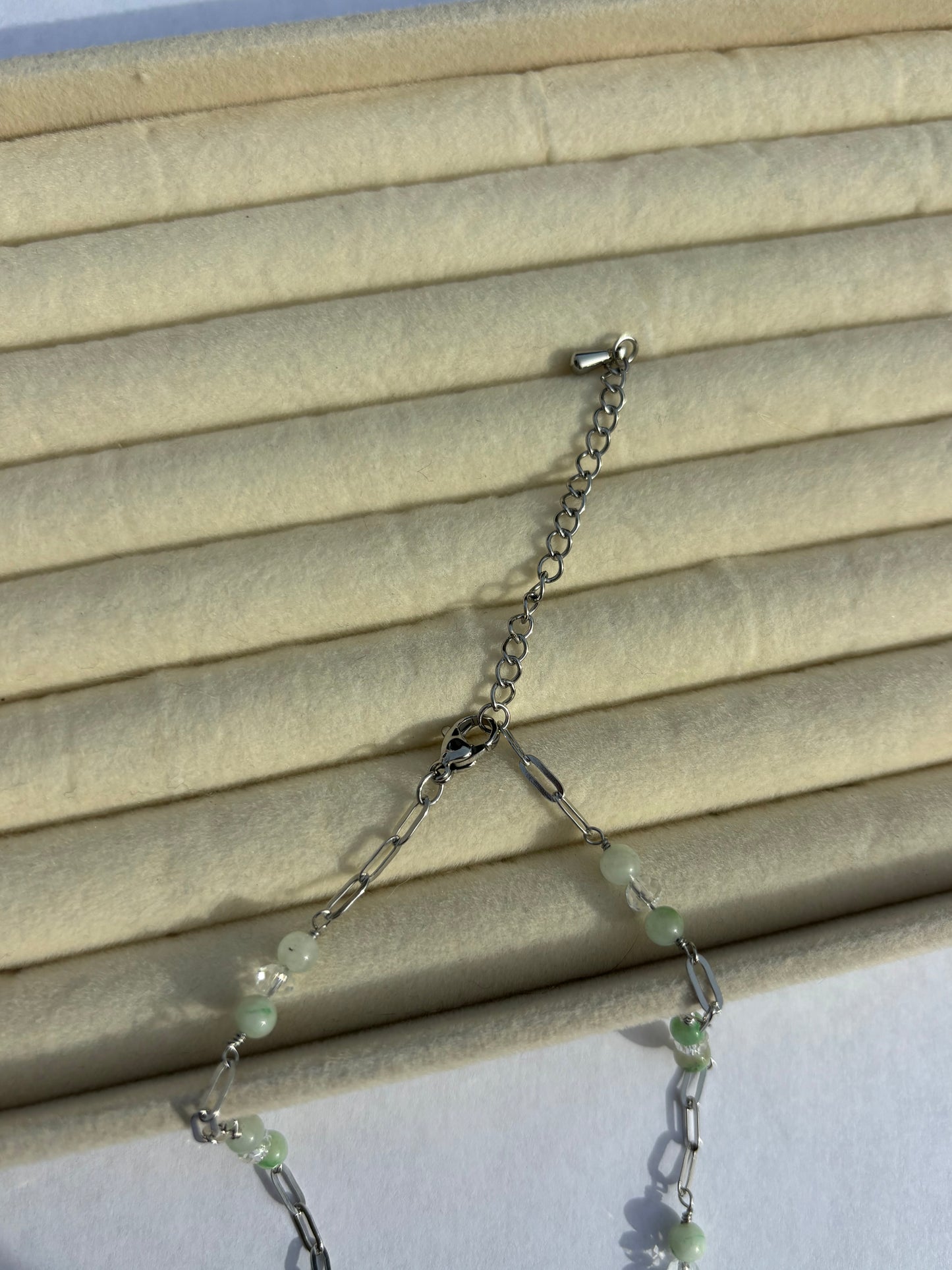 Chunky Green Flower Wire Chain Silver Necklace