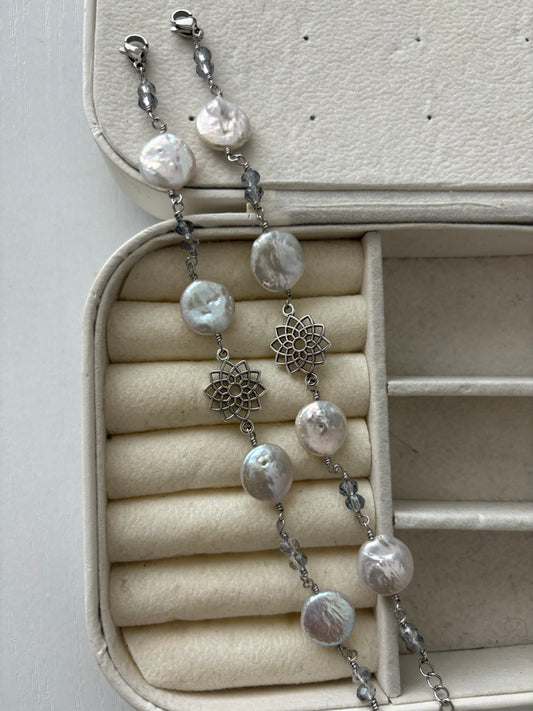 Flower Pearl Wire Silver Bracelet