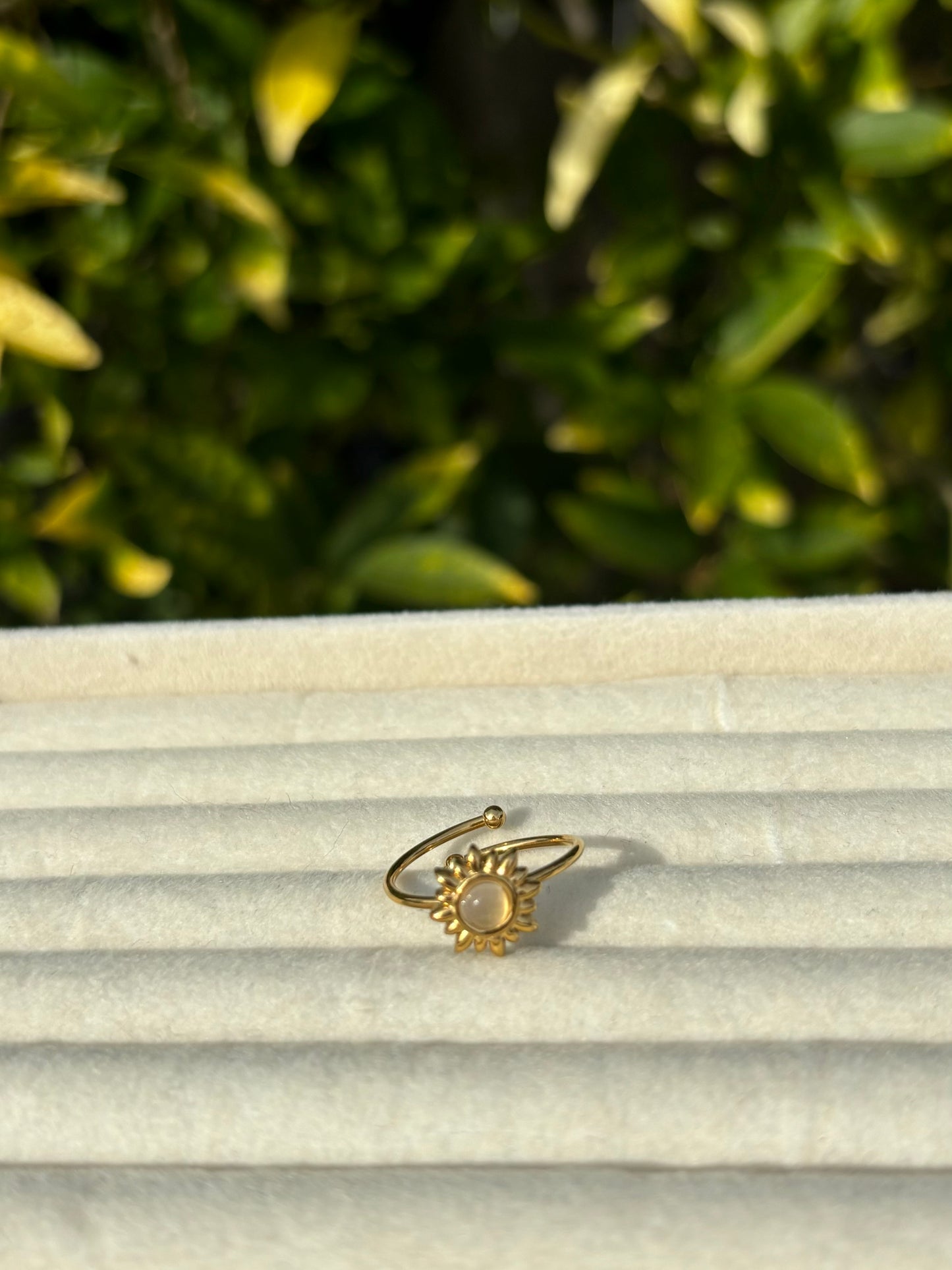 White Sun Gold Ring