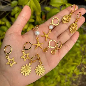 Star Gold Huggie Earrings